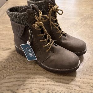 Cliffs by White Mountain Duena Bootie 11